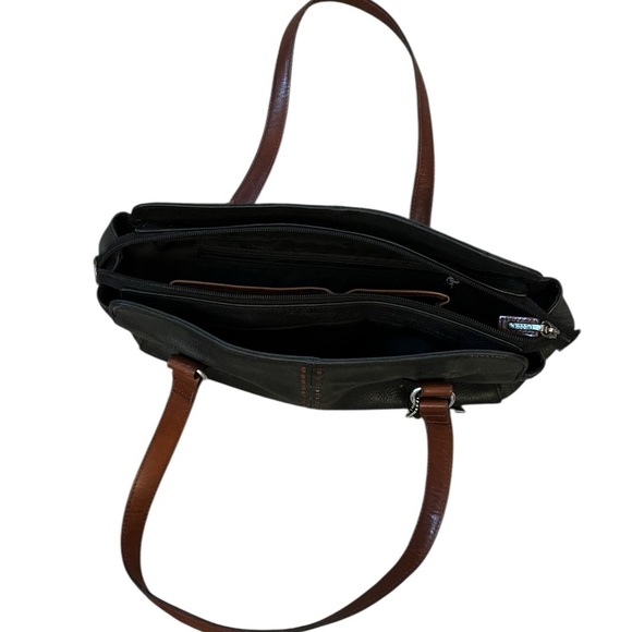 FOSSIL black & brown leather east-west handbag purse w/ signature key